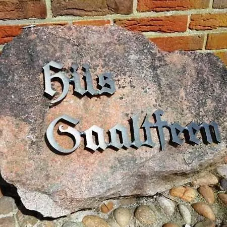 Hues Saaltfeen, Hausteil Guatingwai 18 A Prázdninový dům