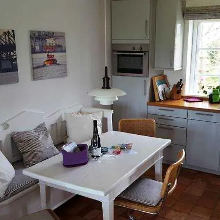 Hues Saaltfeen, Hausteil Guatingwai 18 A Prázdninový dům